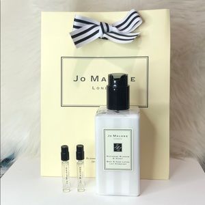 Jo Malone Nectarine Blossom and Honey Lotion
